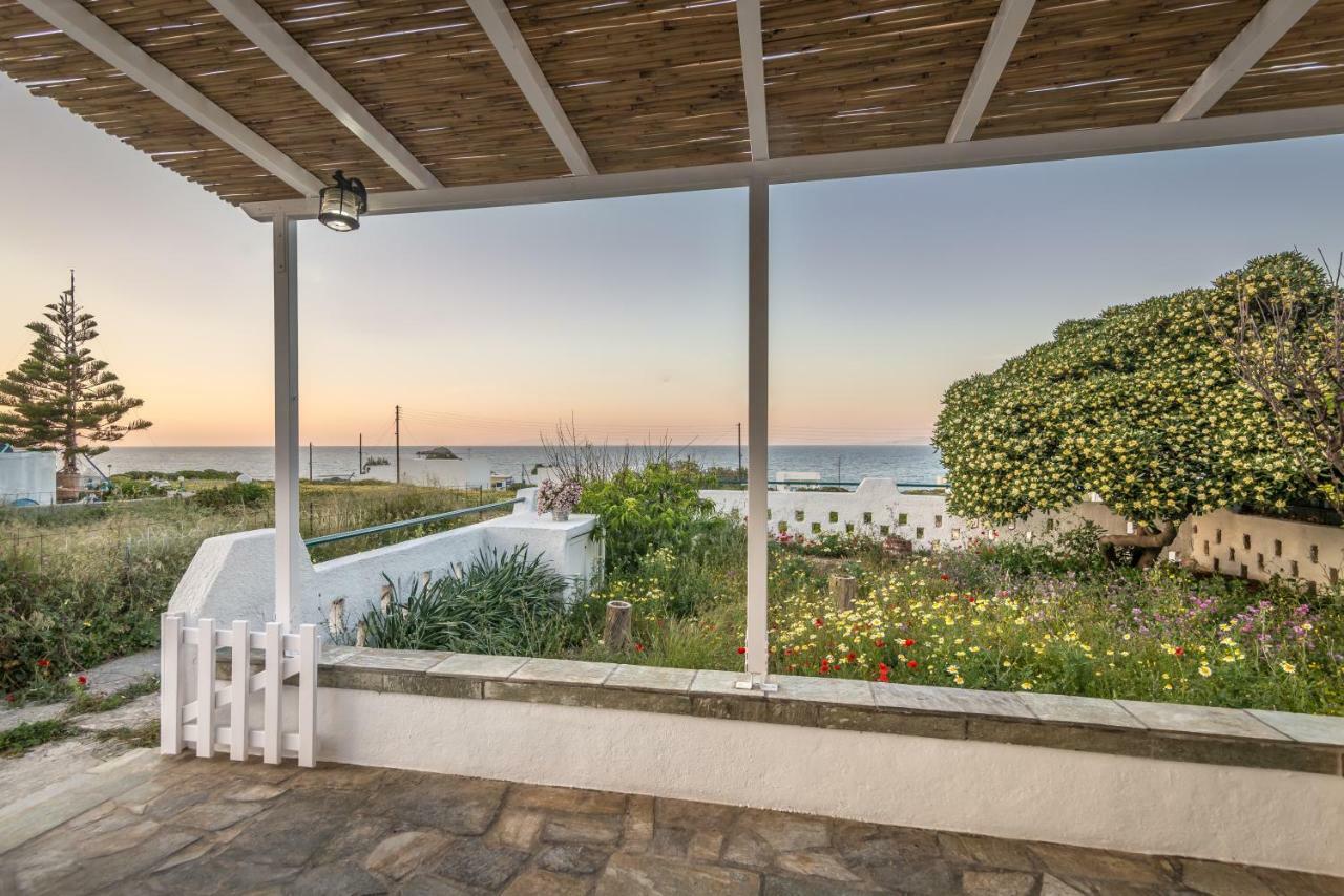 Mandrakia Bliss House Villa Exterior photo